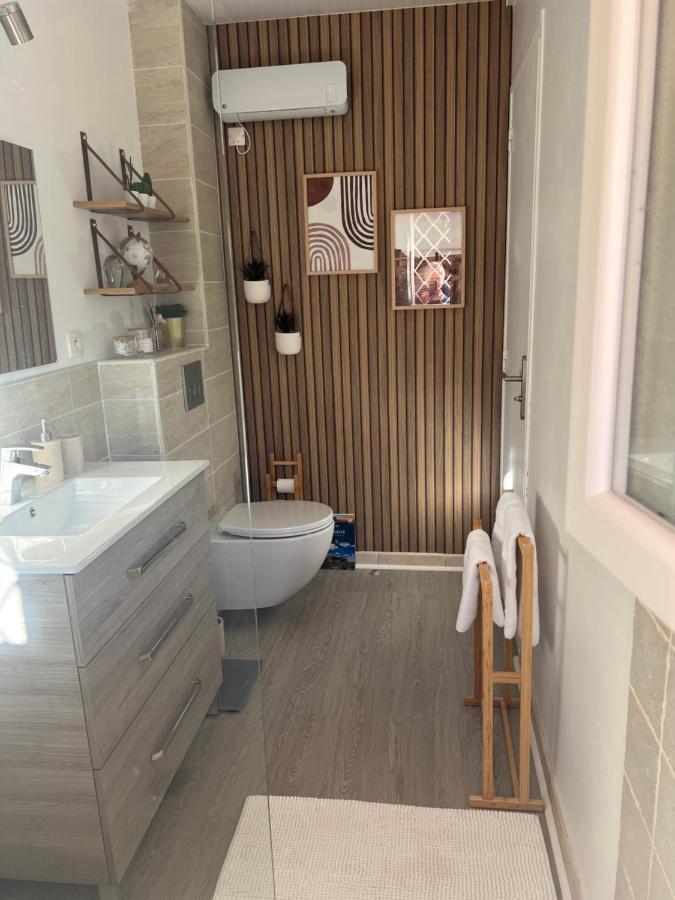 Magnifique Appartement A Cassis,Parking,2 Pas Du Port Exterior foto