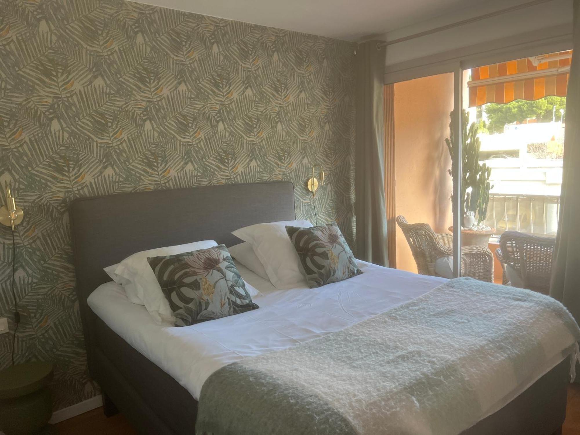 Magnifique Appartement A Cassis,Parking,2 Pas Du Port Exterior foto